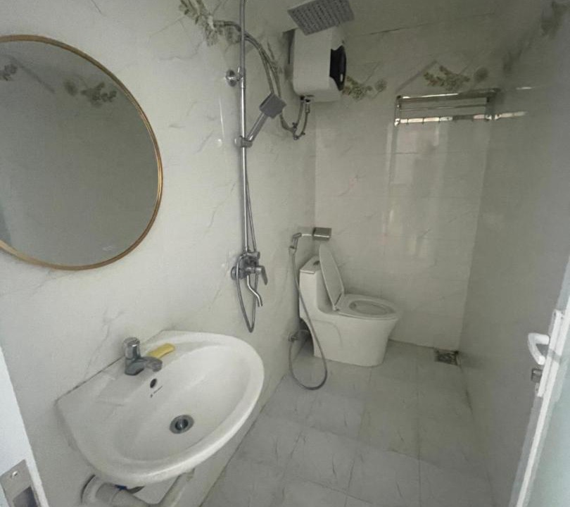 Photo of Bathroom in Cam Le