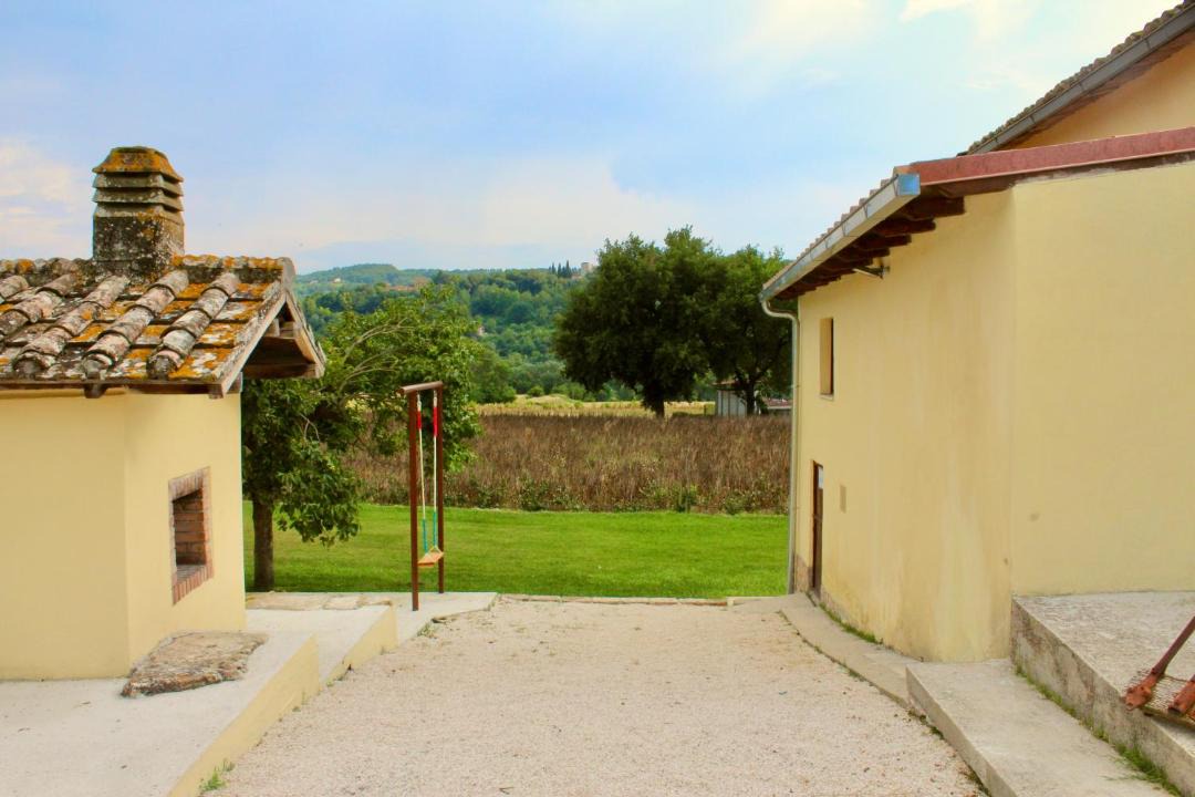 Photo of Others in Orte