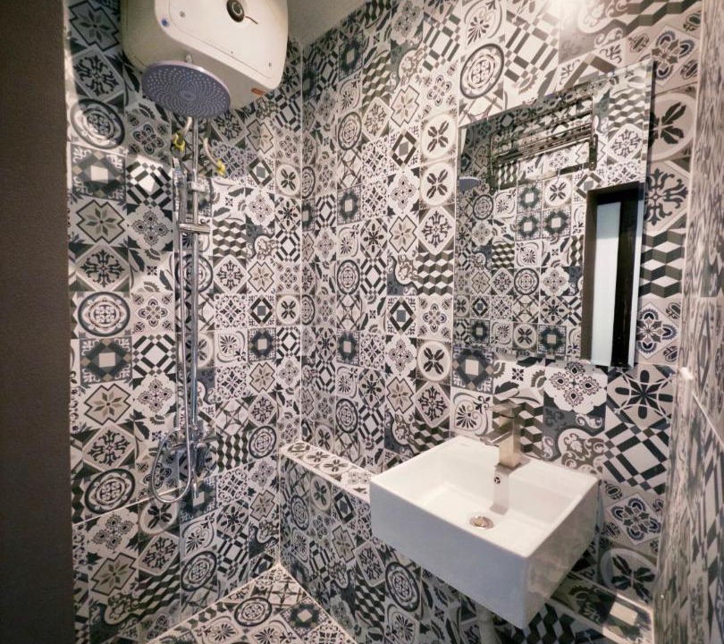 Photo of Bathroom in Old Quarter