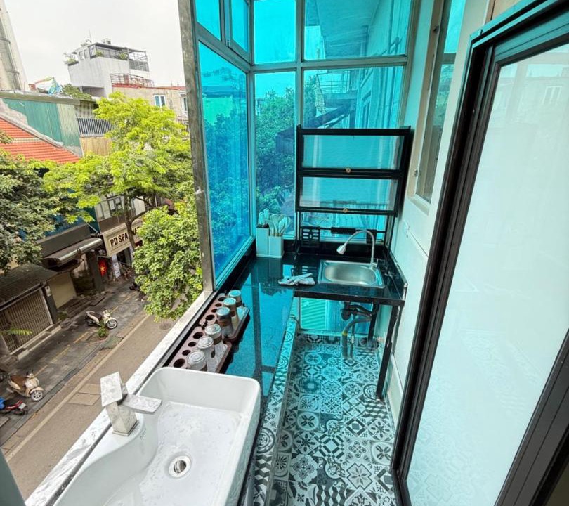 Photo of Bathroom in Old Quarter