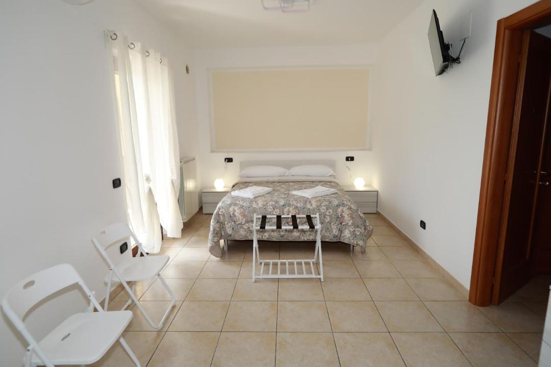 Photo of Bedroom in Introdacqua