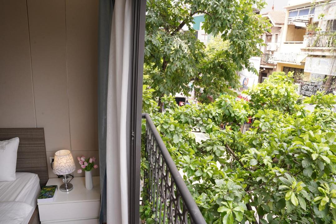 Photo of Patio Balcony in Old Quarter