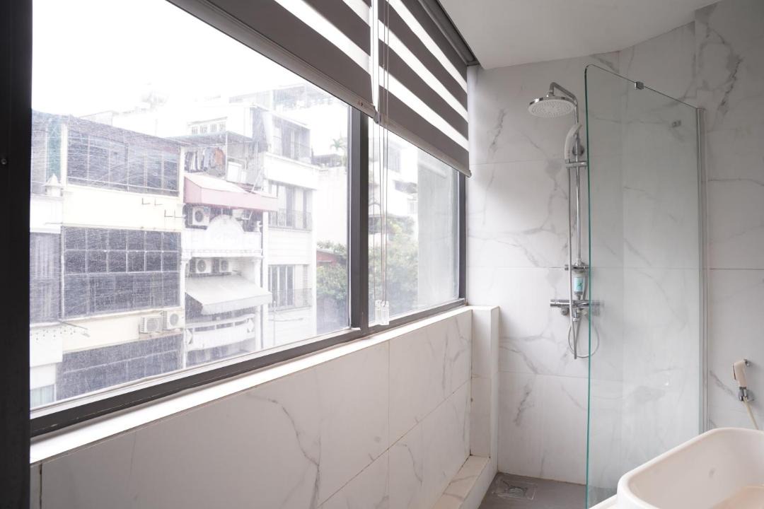 Photo of Bathroom in Old Quarter