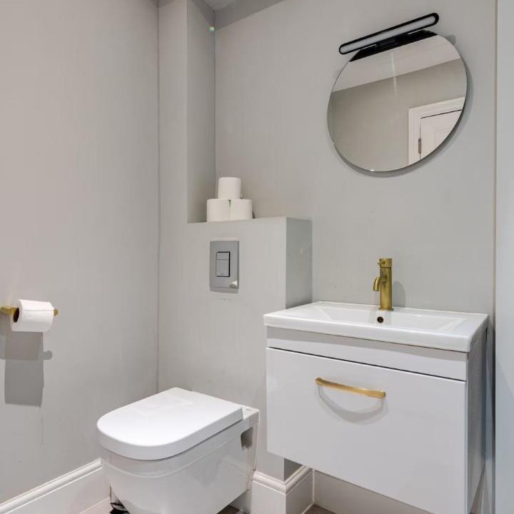 Photo of Bathroom in St. Pancras