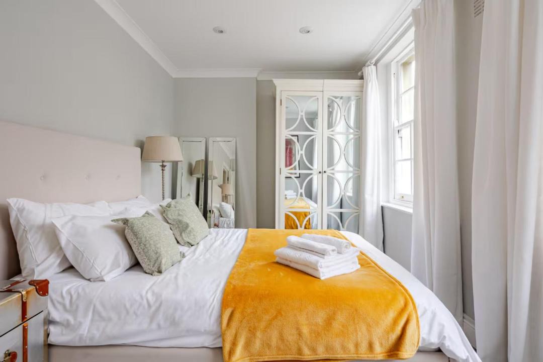 Photo of Bedroom in St. Pancras