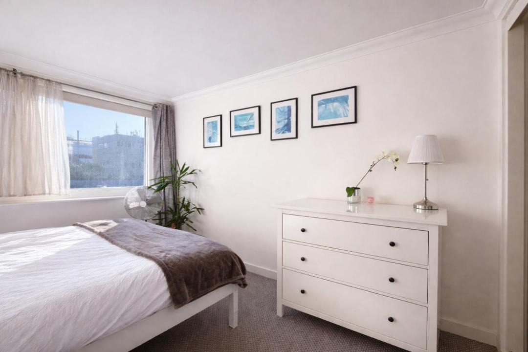 Photo of Bedroom in Fitzrovia