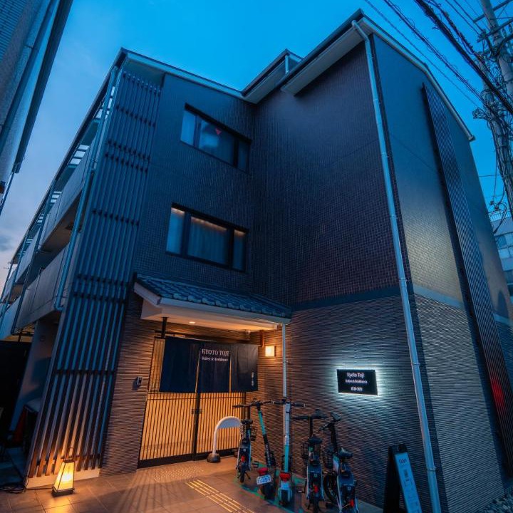 Photo of Others in Minami