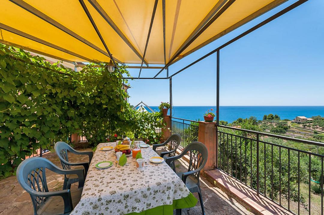 Photo of Patio Balcony in Casal Velino