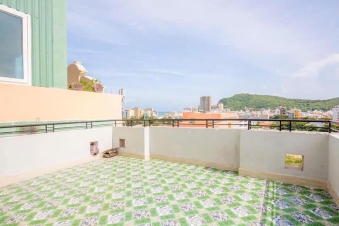 Photo of Patio Balcony in Thang Tam