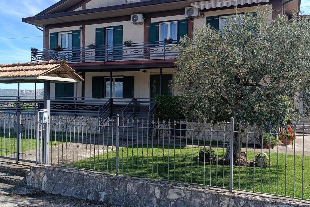 Photo of Others in Paternopoli