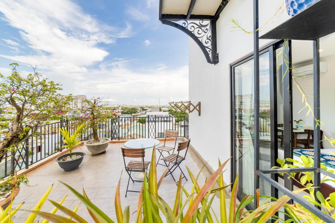 Photo of Patio Balcony in Cam Le