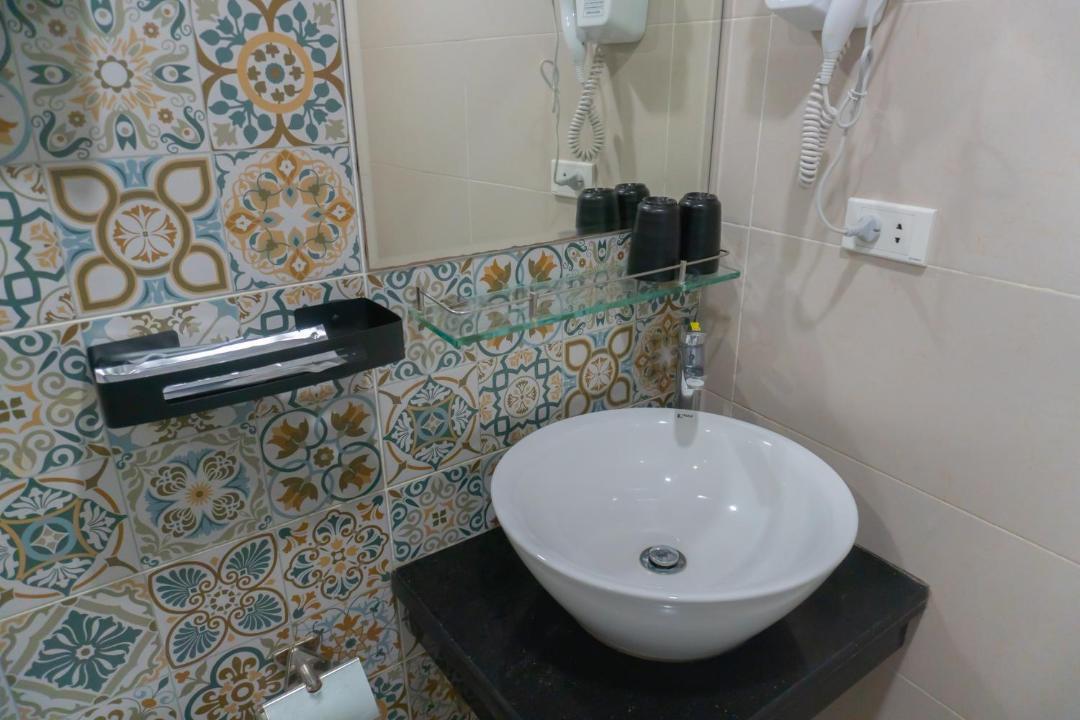 Photo of Bathroom in Hang Buom