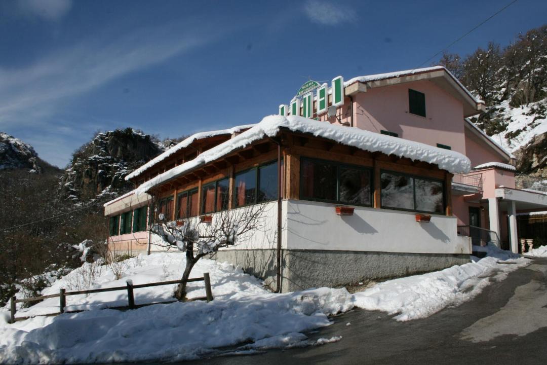 Photo of Others in Fallo