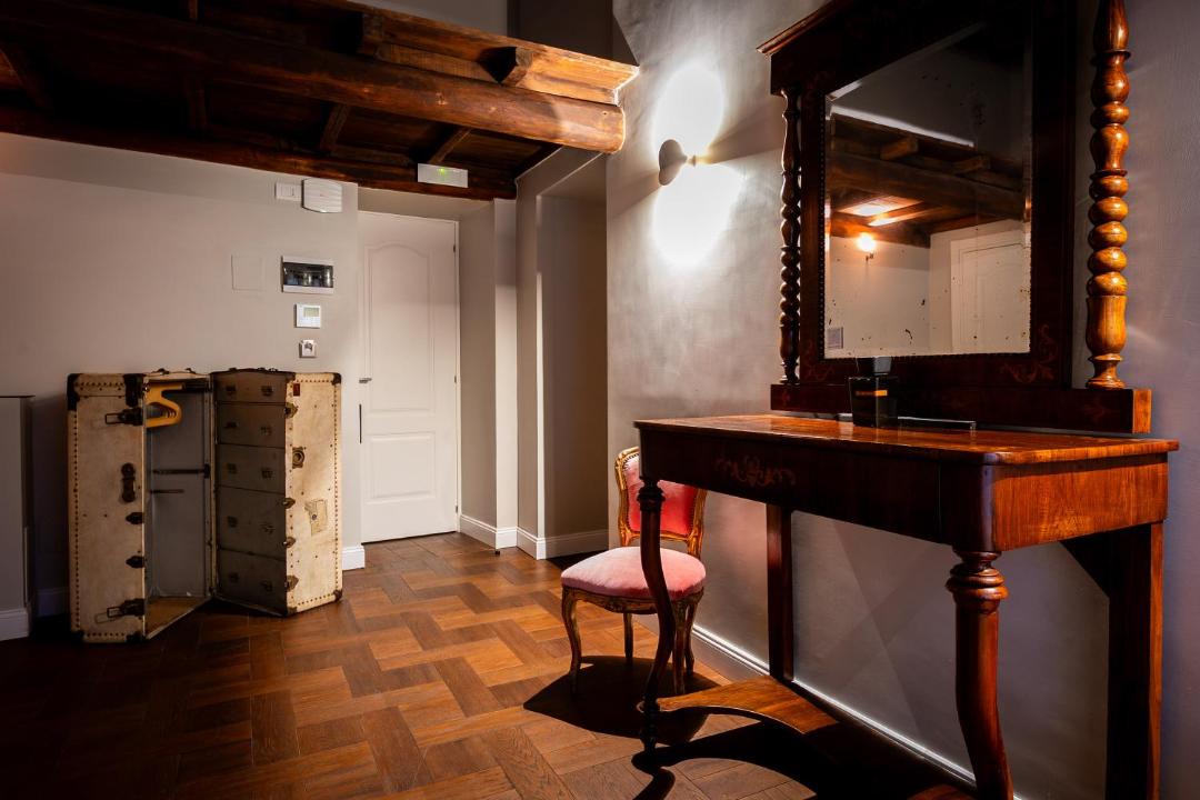 Photo of Others in Tivoli