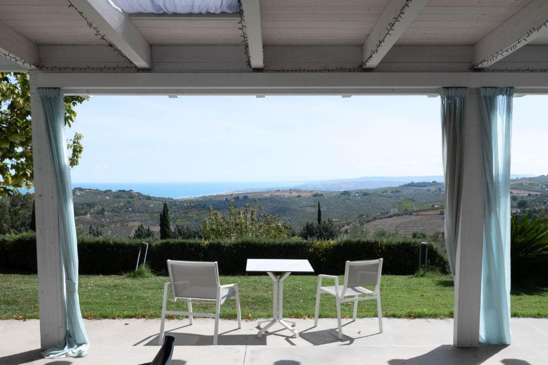 Photo of Others in Vasto