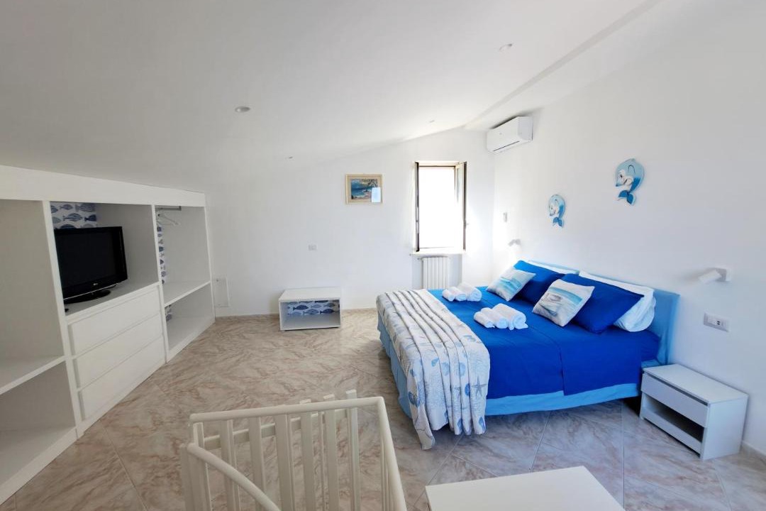 Photo of Bedroom in Marina di Puolo