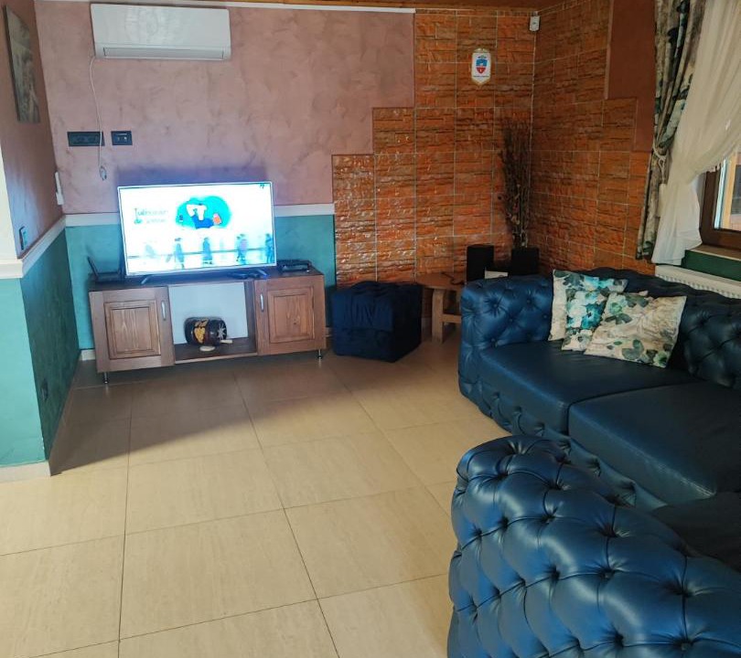 Photo of Livingroom in Beclean