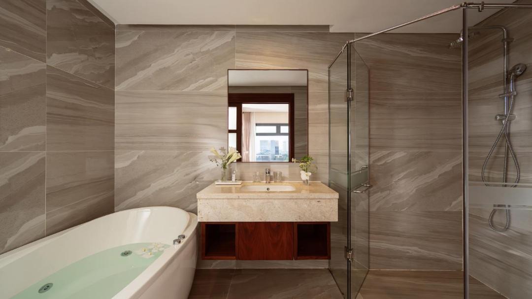 Photo of Bathroom in Phuong 6