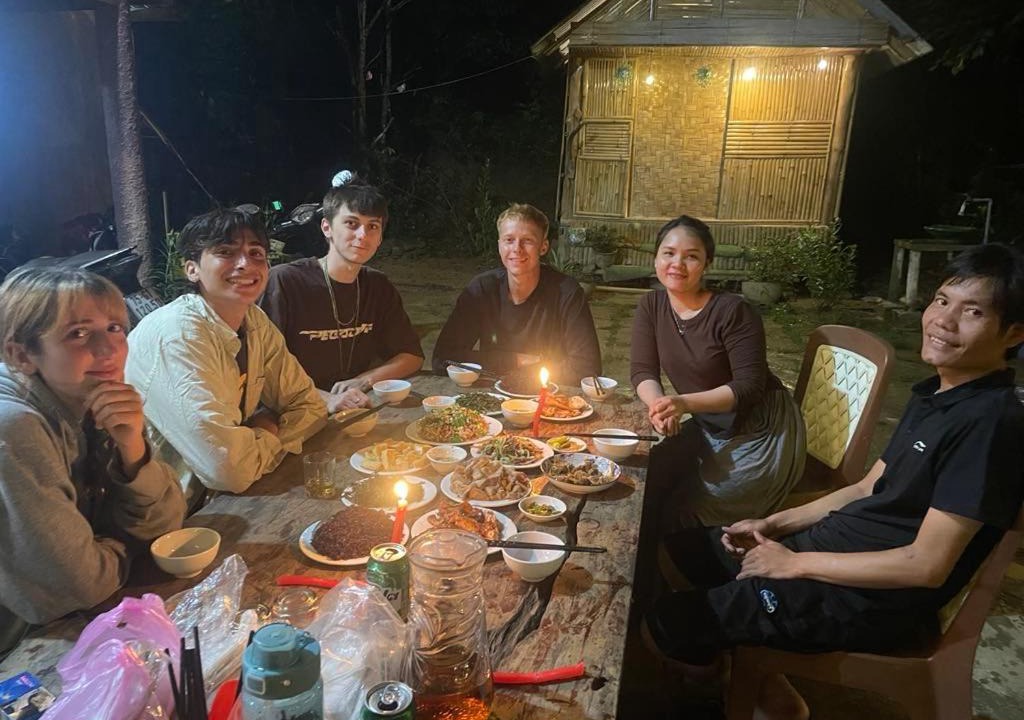 Photo of Others in A Luoi