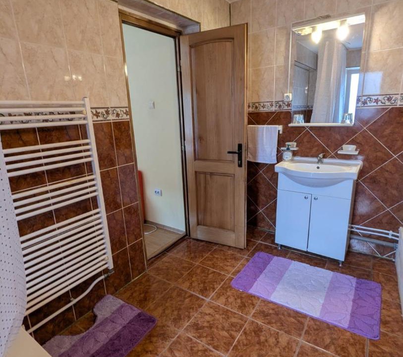 Photo of Bathroom in Rimetea