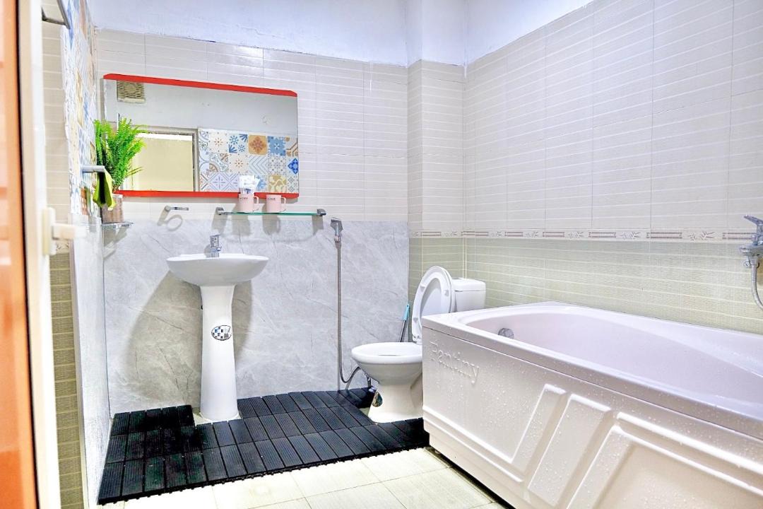 Photo of Bathroom in Hoan Kiem