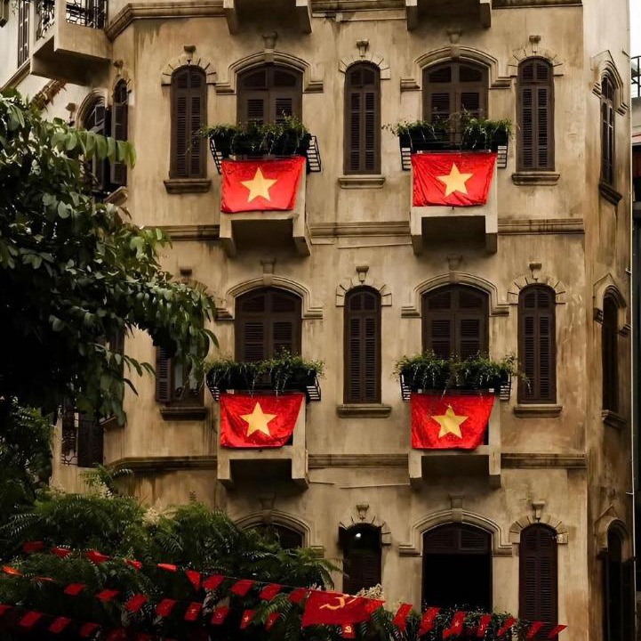 Photo of Others in Van Mieu