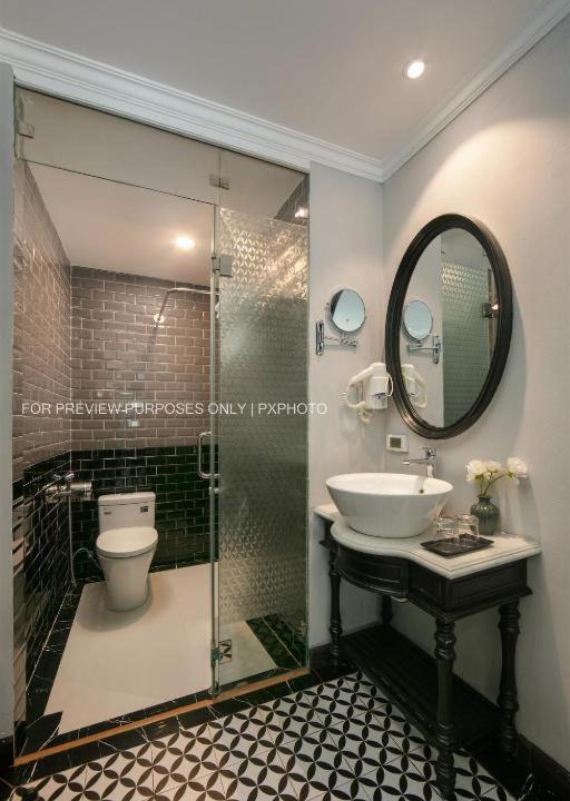 Photo of Bathroom in French Quarter