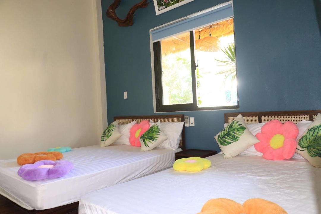 Photo of Bedroom in Cham Island