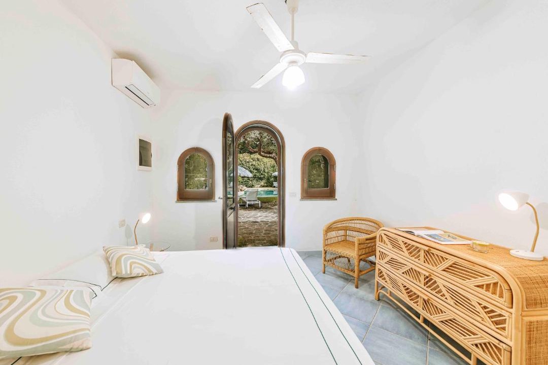 Photo of Bedroom in Forio