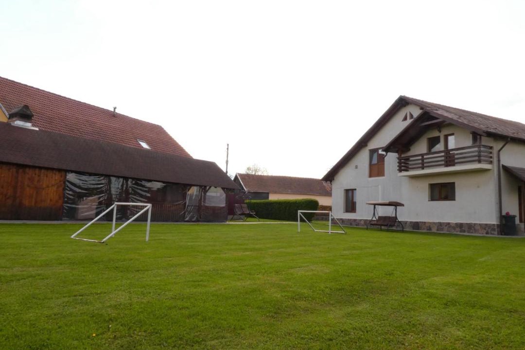 Photo of Others in Dragus