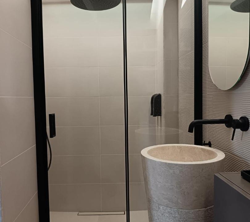Photo of Bathroom in Meta