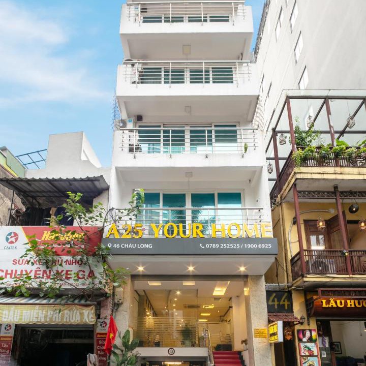 Photo of Others in Truc Bach