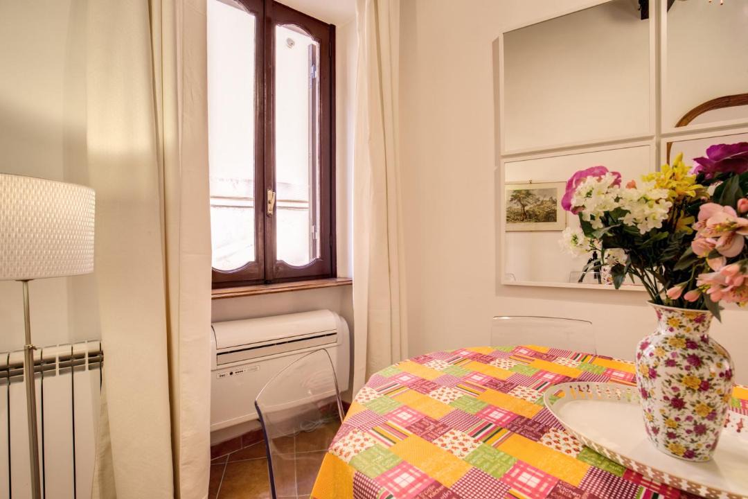 Photo of Bedroom in Rione V Ponte