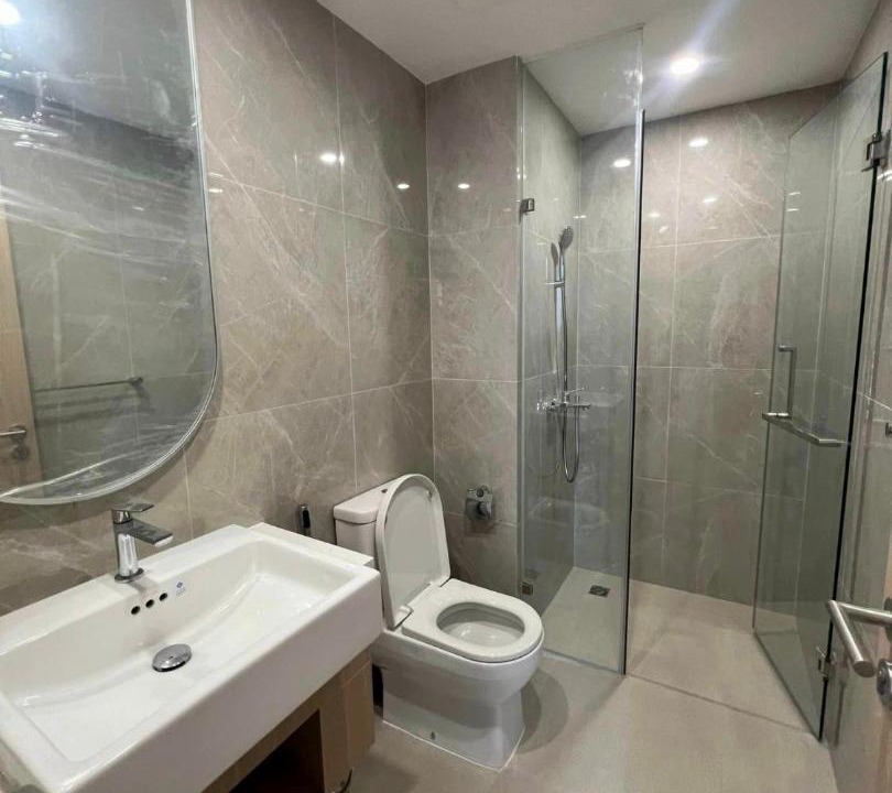 Photo of Bathroom in District 9