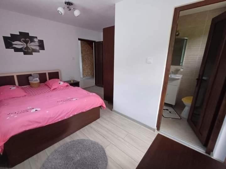 Photo of Bedroom in Garda de Sus