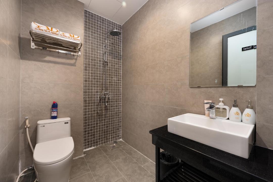 Photo of Bathroom in Cam An
