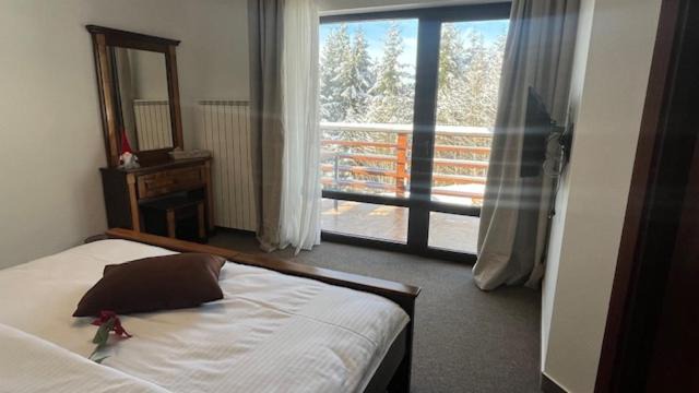 Photo of Bedroom in Colibita