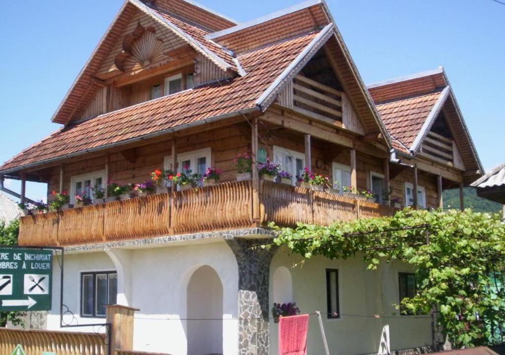 Photo of Others in Vadu Izei