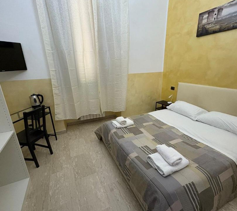 Photo of Bedroom in Naples City Centre