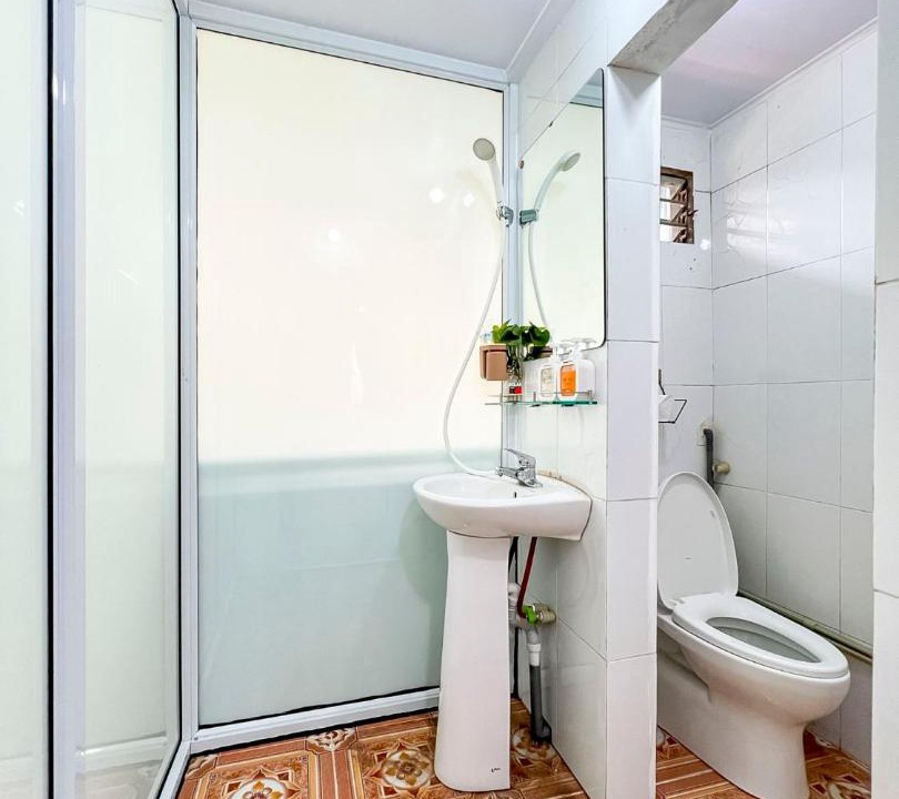 Photo of Bathroom in Old Quarter