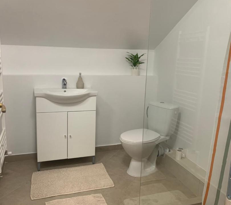 Photo of Bathroom in Uricani