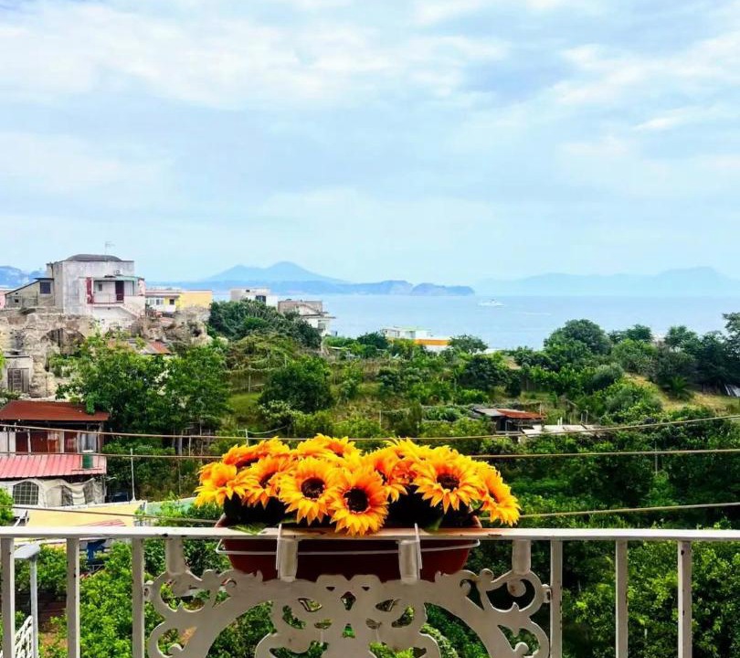Photo of Patio Balcony in Bacoli