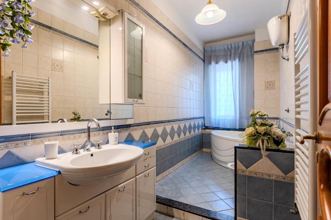 Photo of Bathroom in Portici