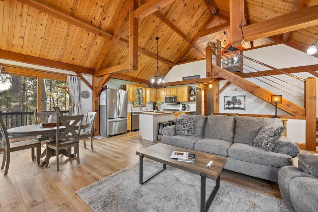 Photo of Livingroom in Rimrock