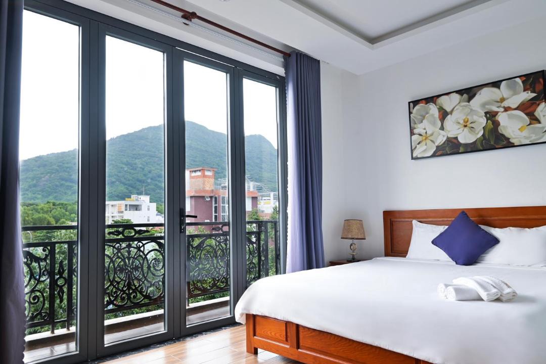 Photo of Bedroom in Con Son