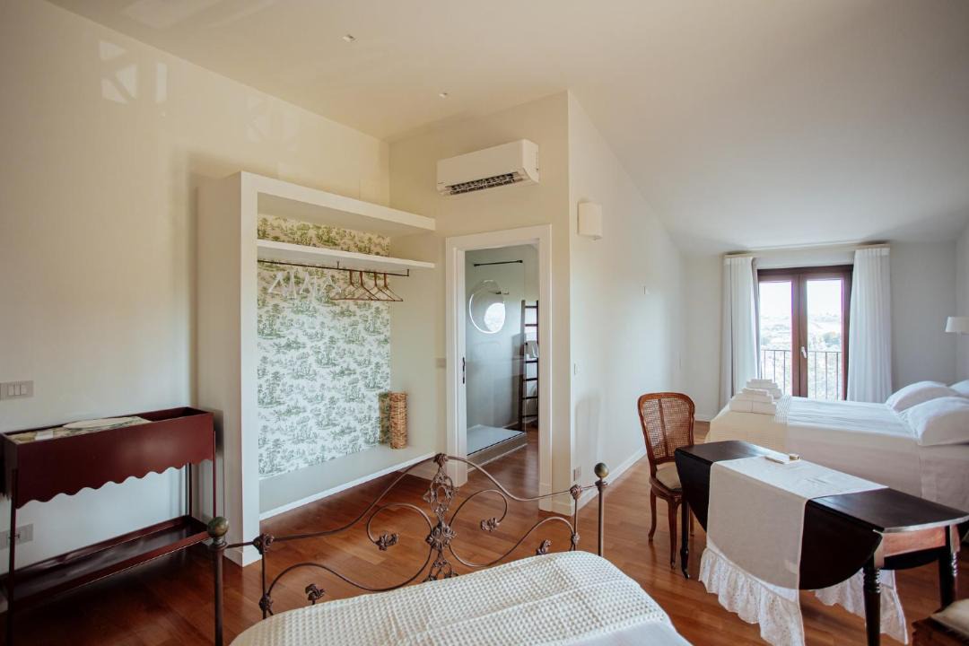 Photo of Bedroom in Moscufo