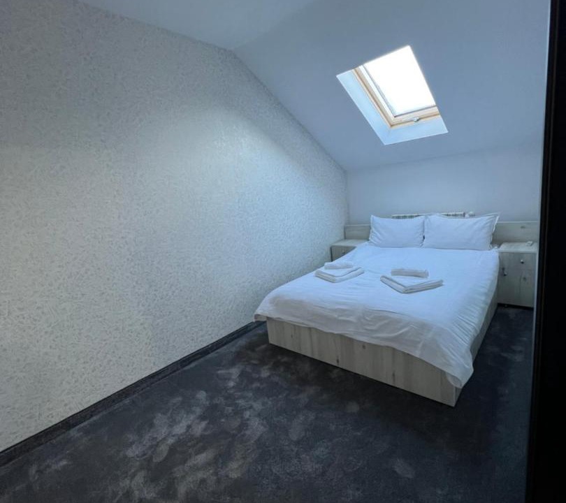 Photo of Bedroom in Lupeni