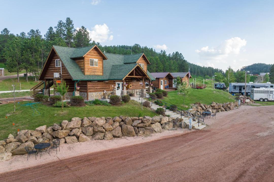 Photo of Buildings in Hill City