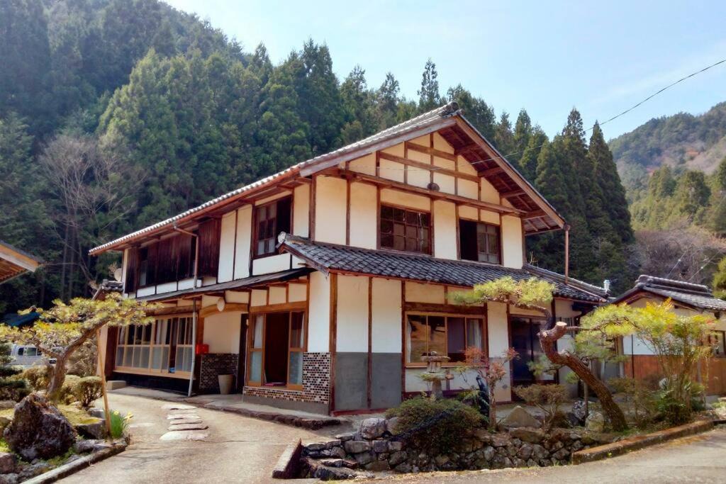 Photo of Buildings in Gero