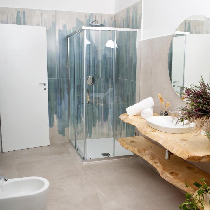 Photo of Bathroom in Bacoli